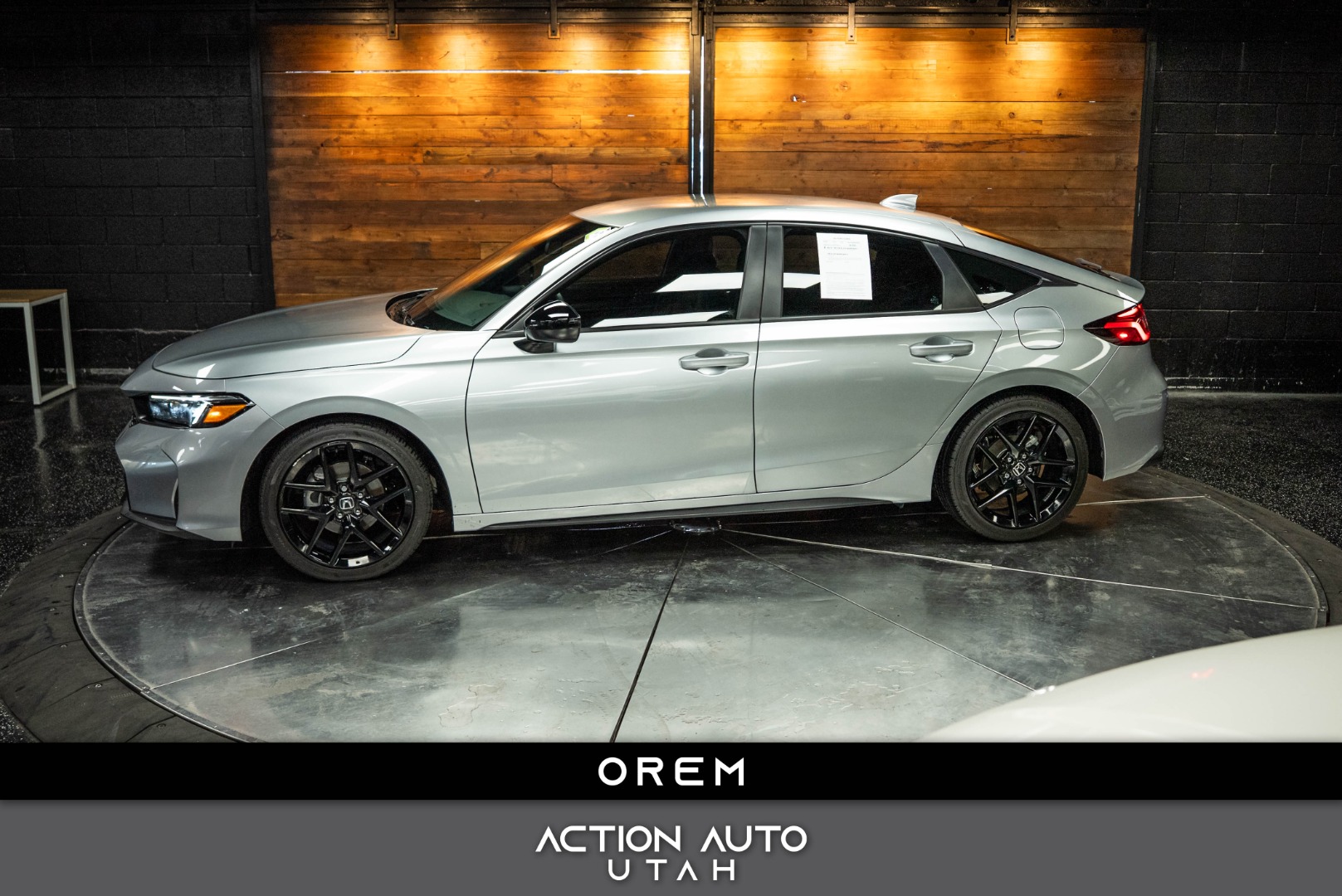 2025 Honda Civic Hatchback Sport's photo