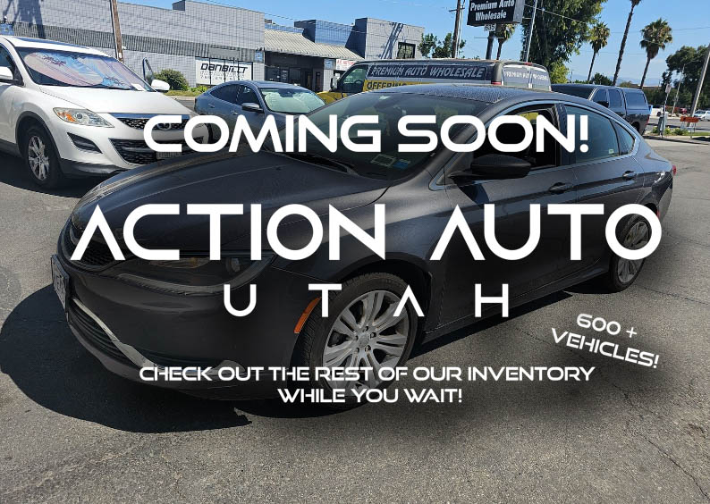 2015 Chrysler 200 Limited's photo