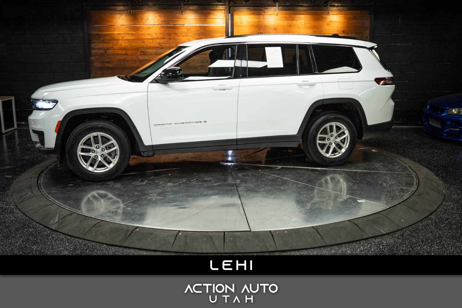 2023 Jeep Grand Cherokee L Laredo's photo