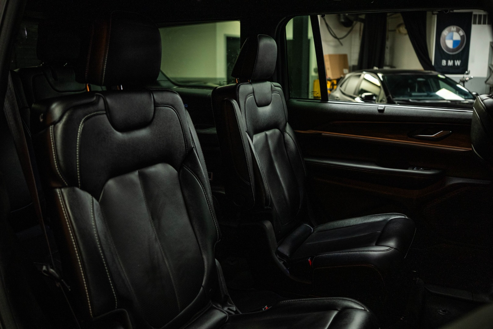 2024 Jeep Grand Cherokee Limited photo 11