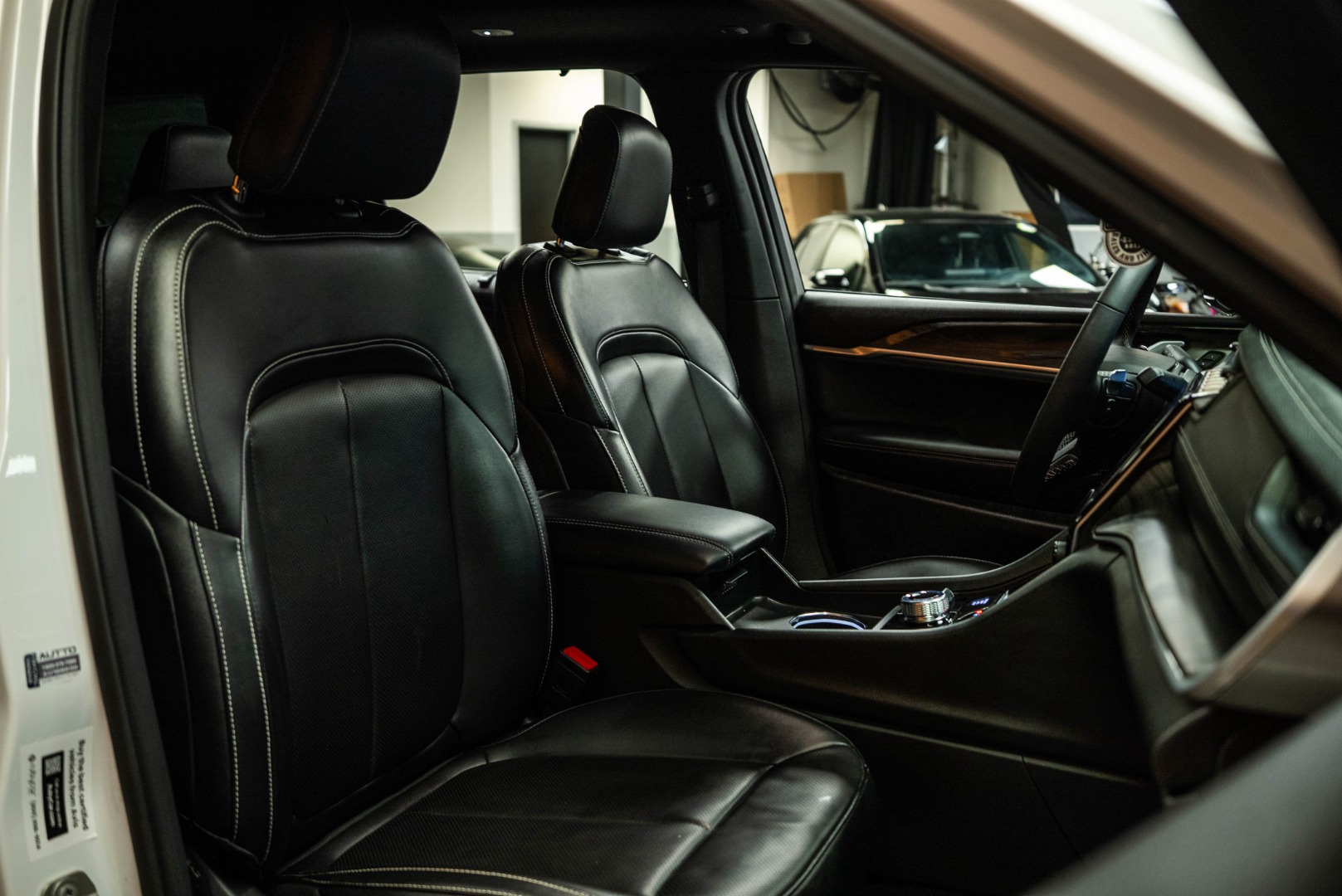 2024 Jeep Grand Cherokee Limited photo 13