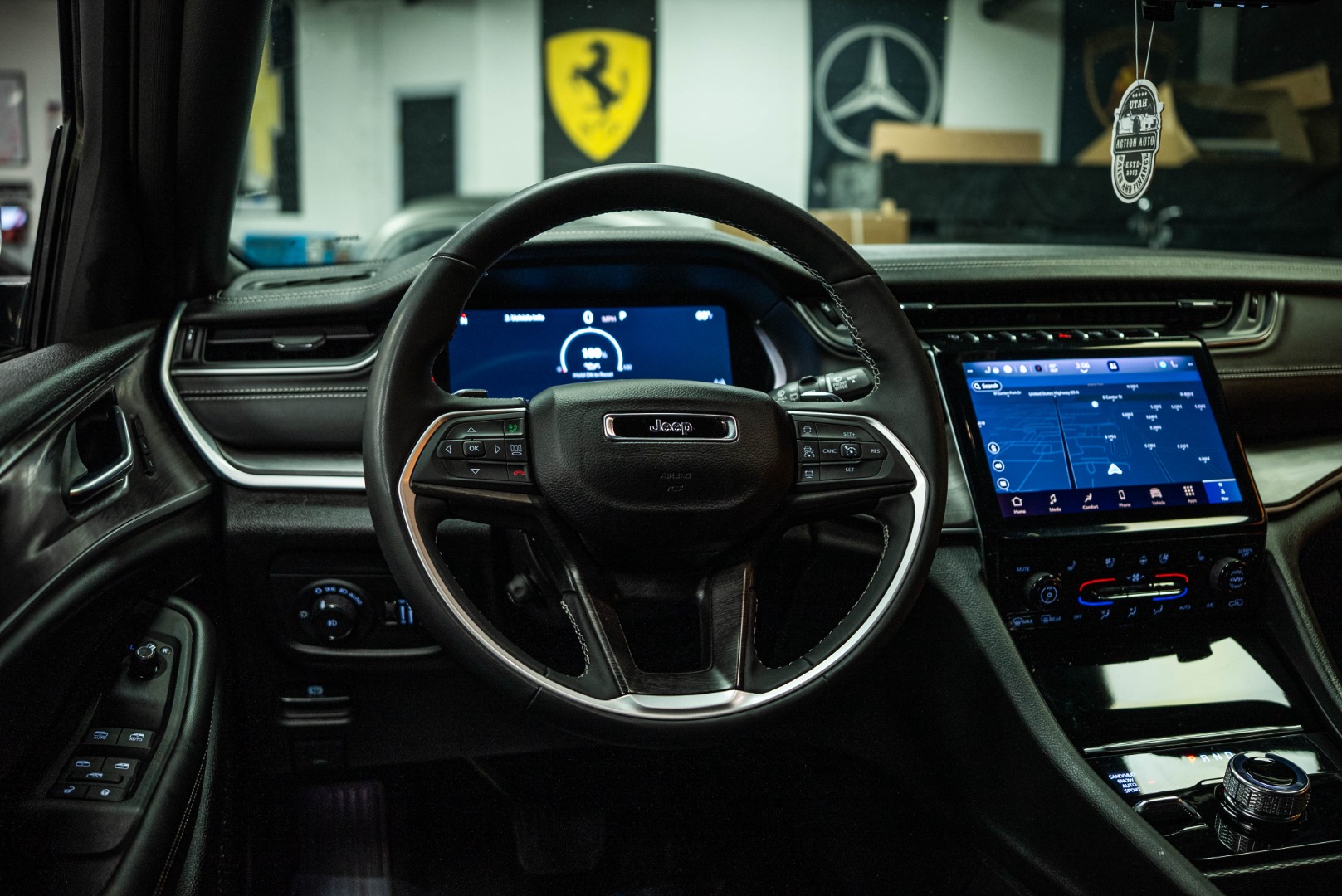 2024 Jeep Grand Cherokee Limited photo 14