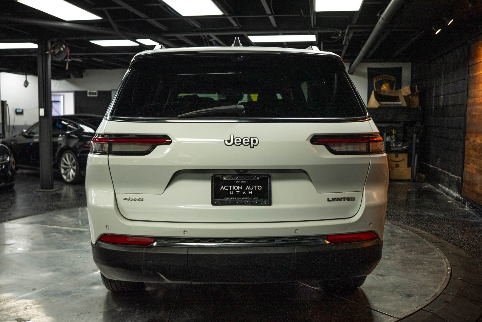 2024 Jeep Grand Cherokee Limited photo 6