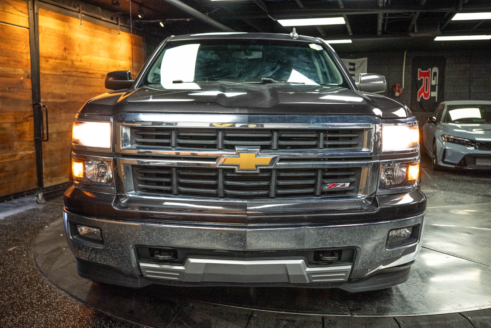 2015 Chevrolet Silverado 1500 LT photo 4
