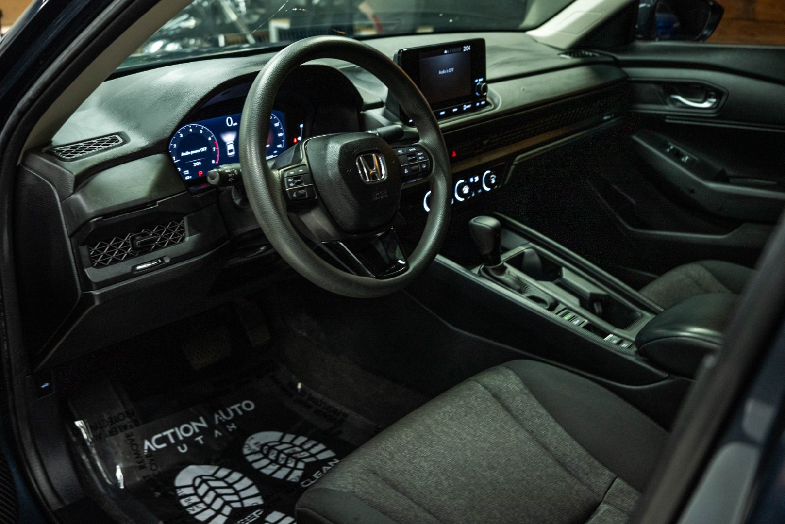 2024 Honda Accord LX photo 8