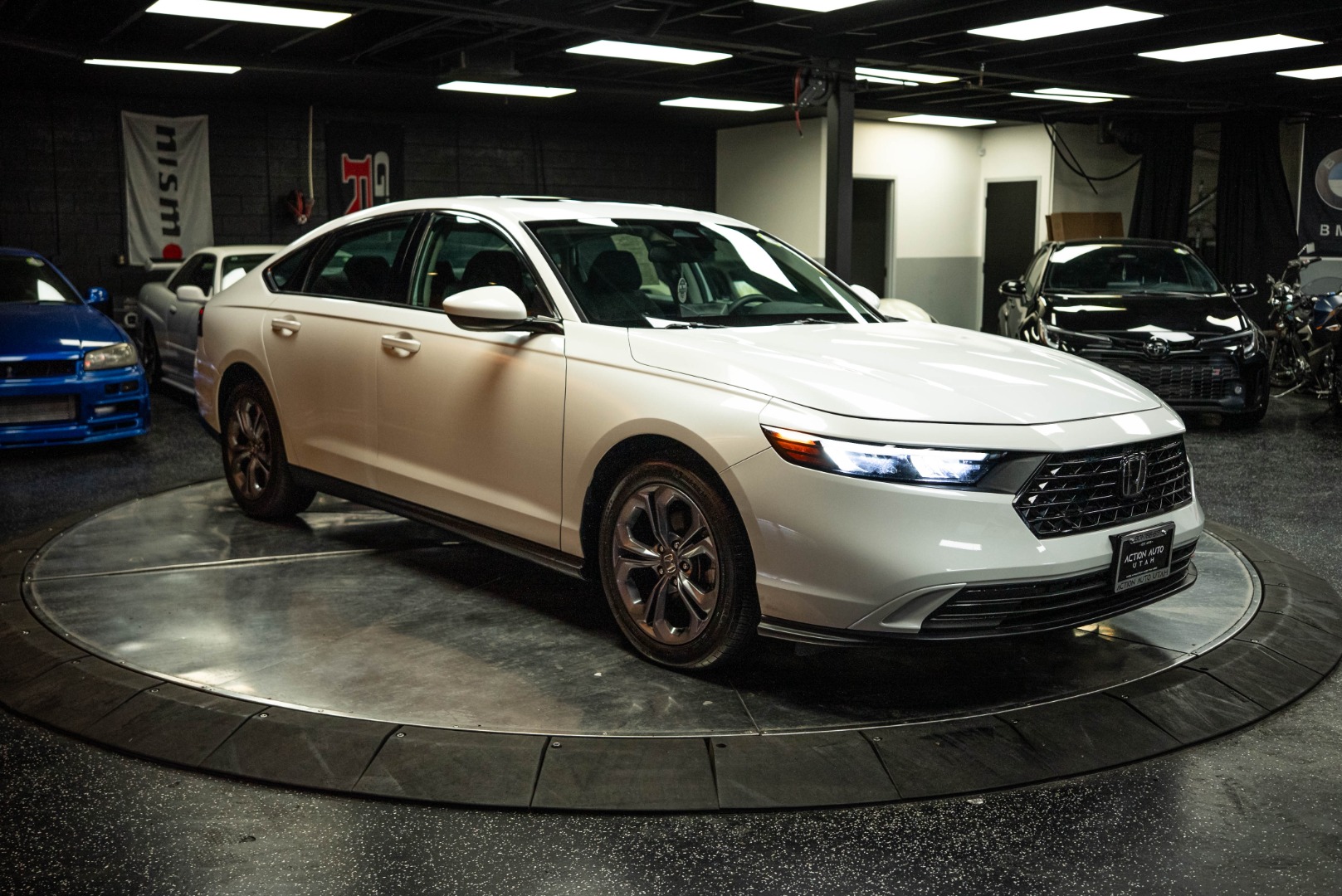 2023 Honda Accord EX photo 5