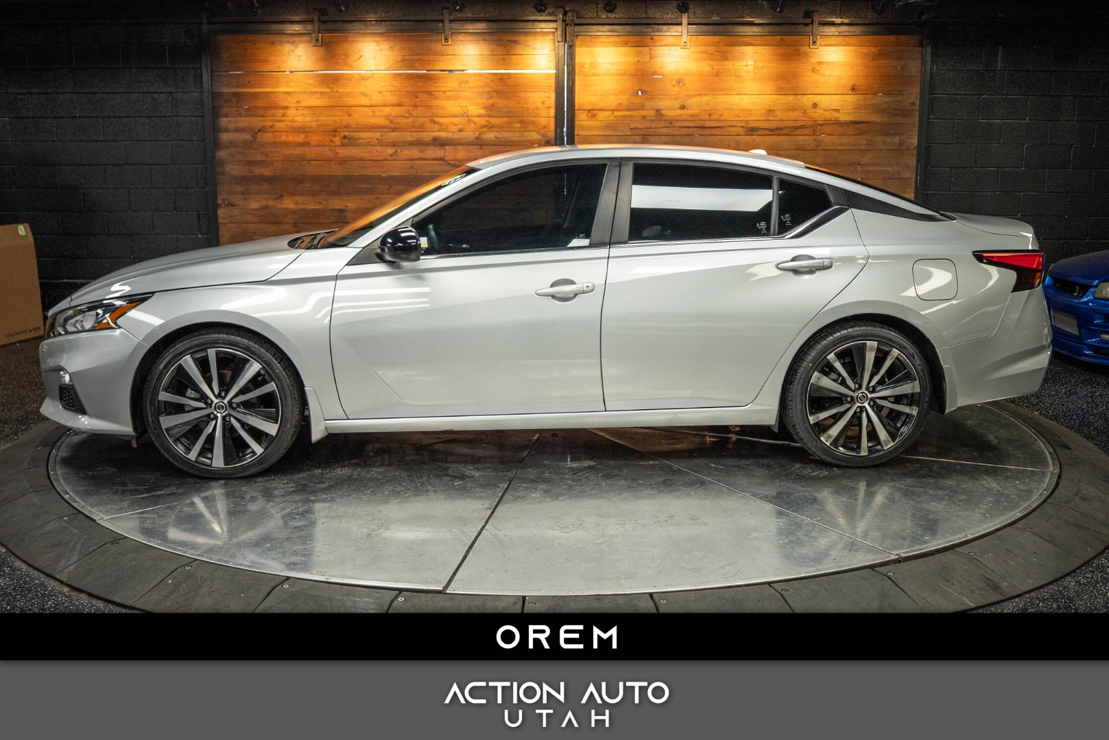 2022 Nissan Altima SR's photo