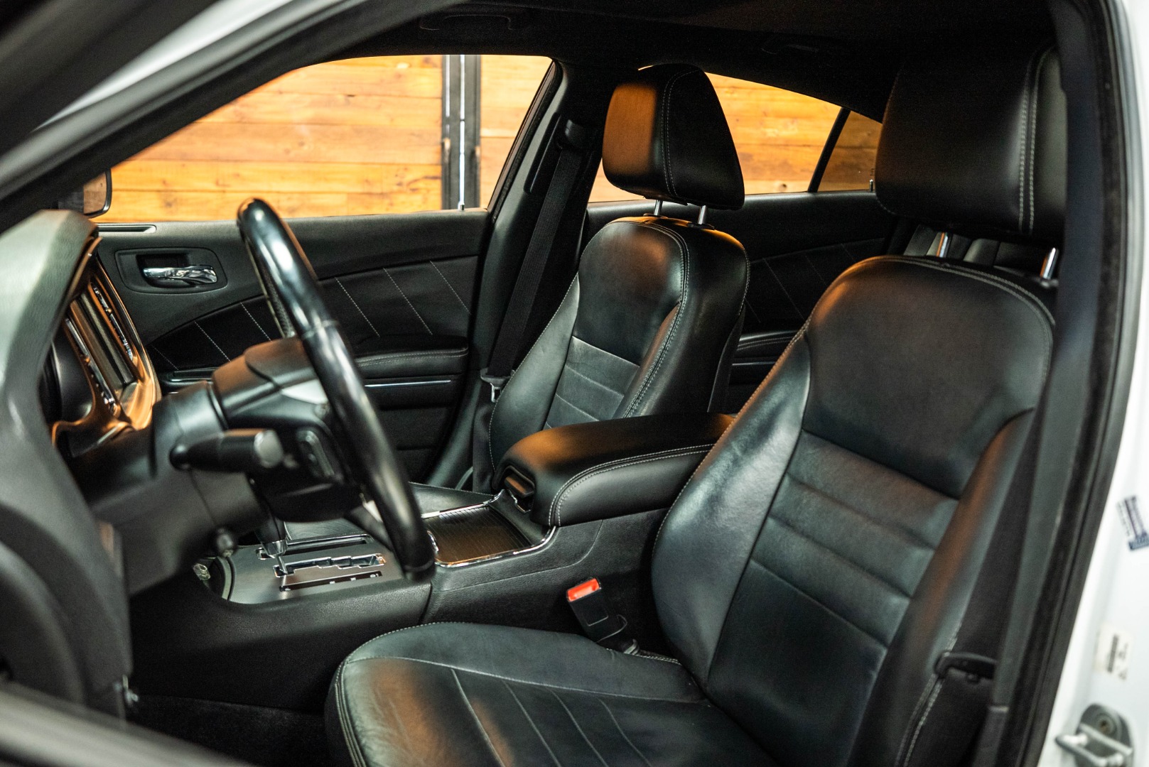 2011 Dodge Charger R/T Max photo 9