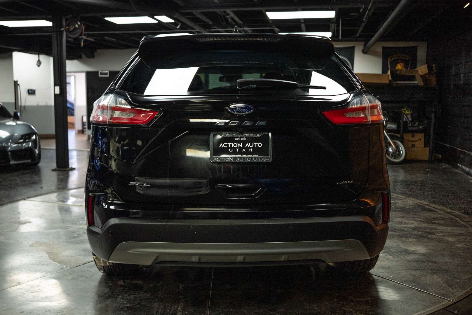 2024 Ford Edge SEL photo 4