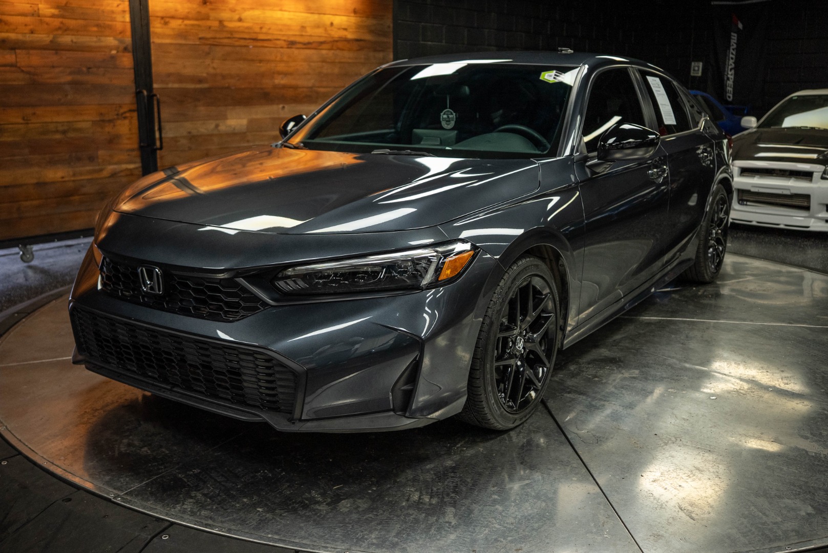 2025 Honda Civic Sport photo 2