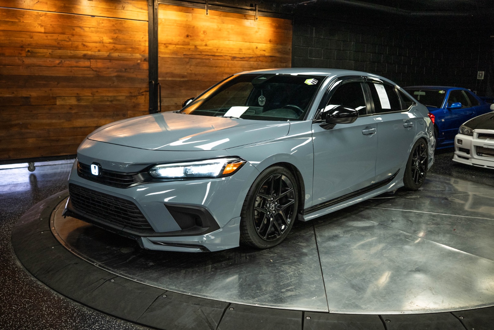 2023 Honda Civic Sport photo 2