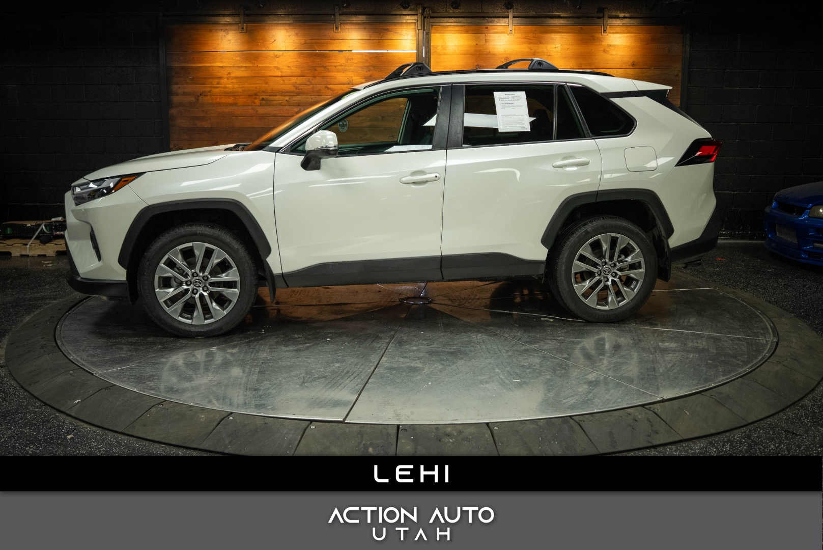 2022 Toyota RAV4 XLE Premium's photo