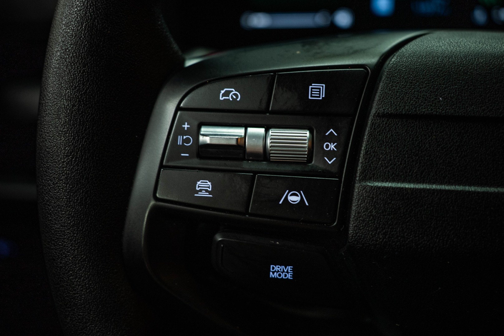 2025 Kia K4 LXS photo 16
