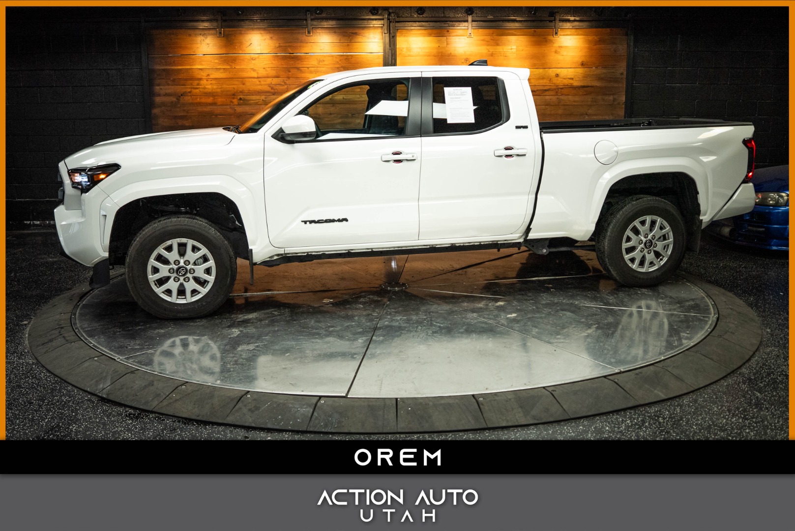 2024 Toyota Tacoma SR5's photo