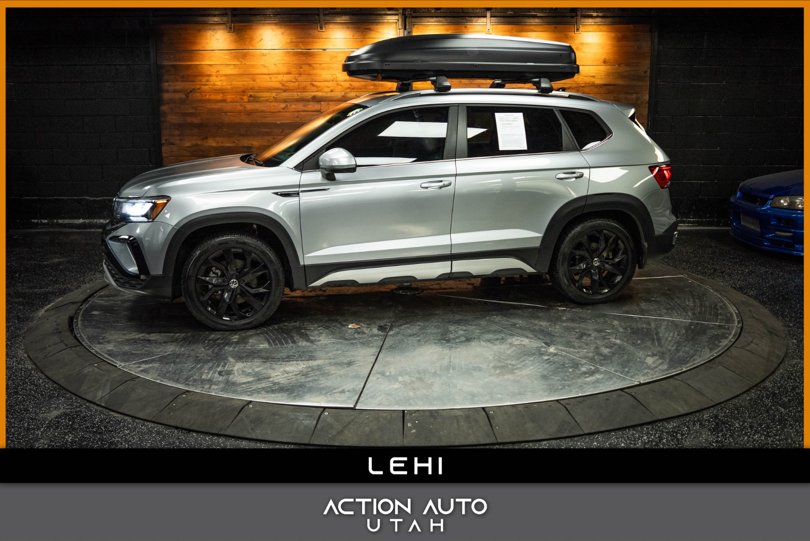 2023 Volkswagen Taos SE's photo