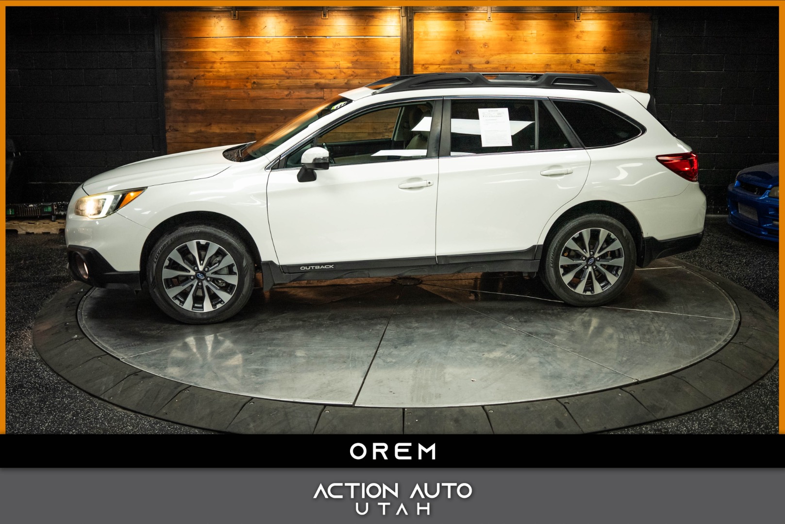 2016 Subaru Outback Limited's photo