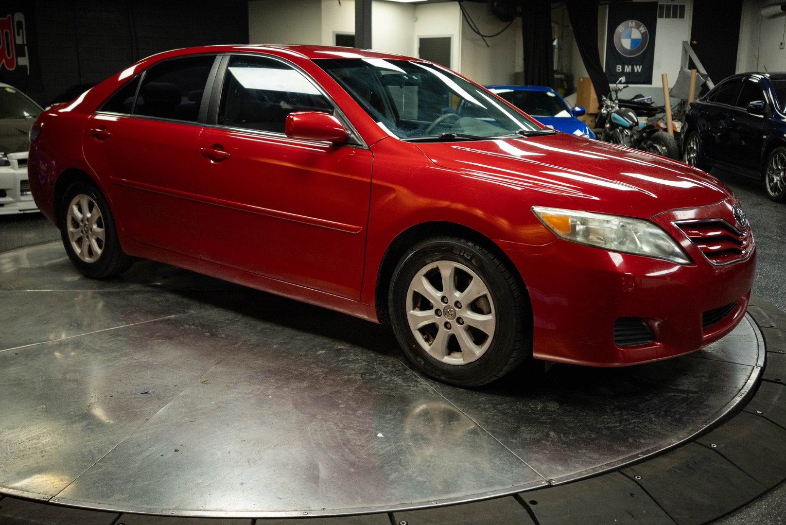 2010 Toyota Camry photo 4