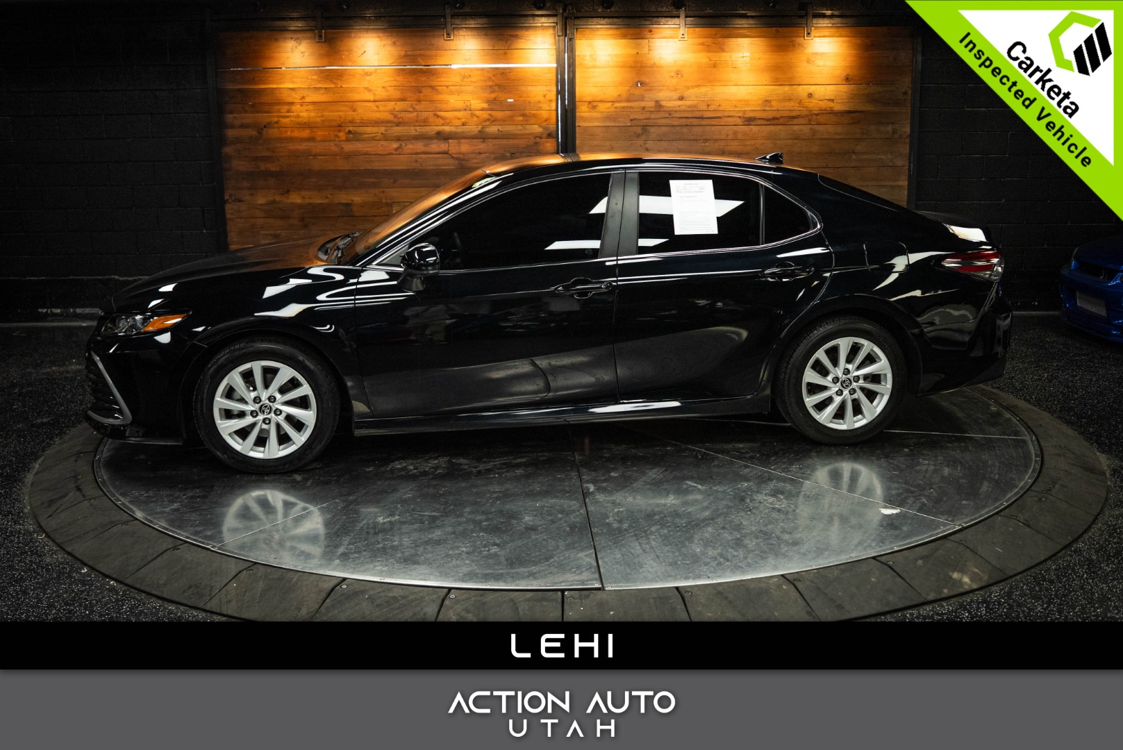 2023 Toyota Camry LE's photo