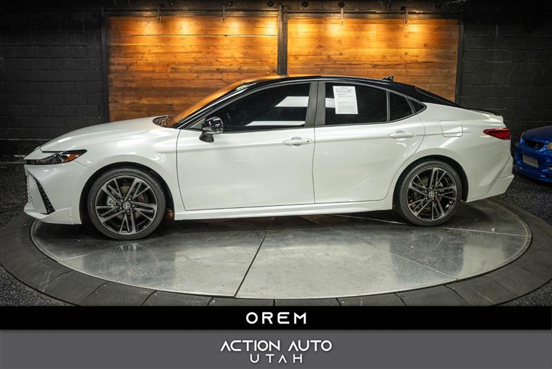 2025 TOYOTA CAMRY
