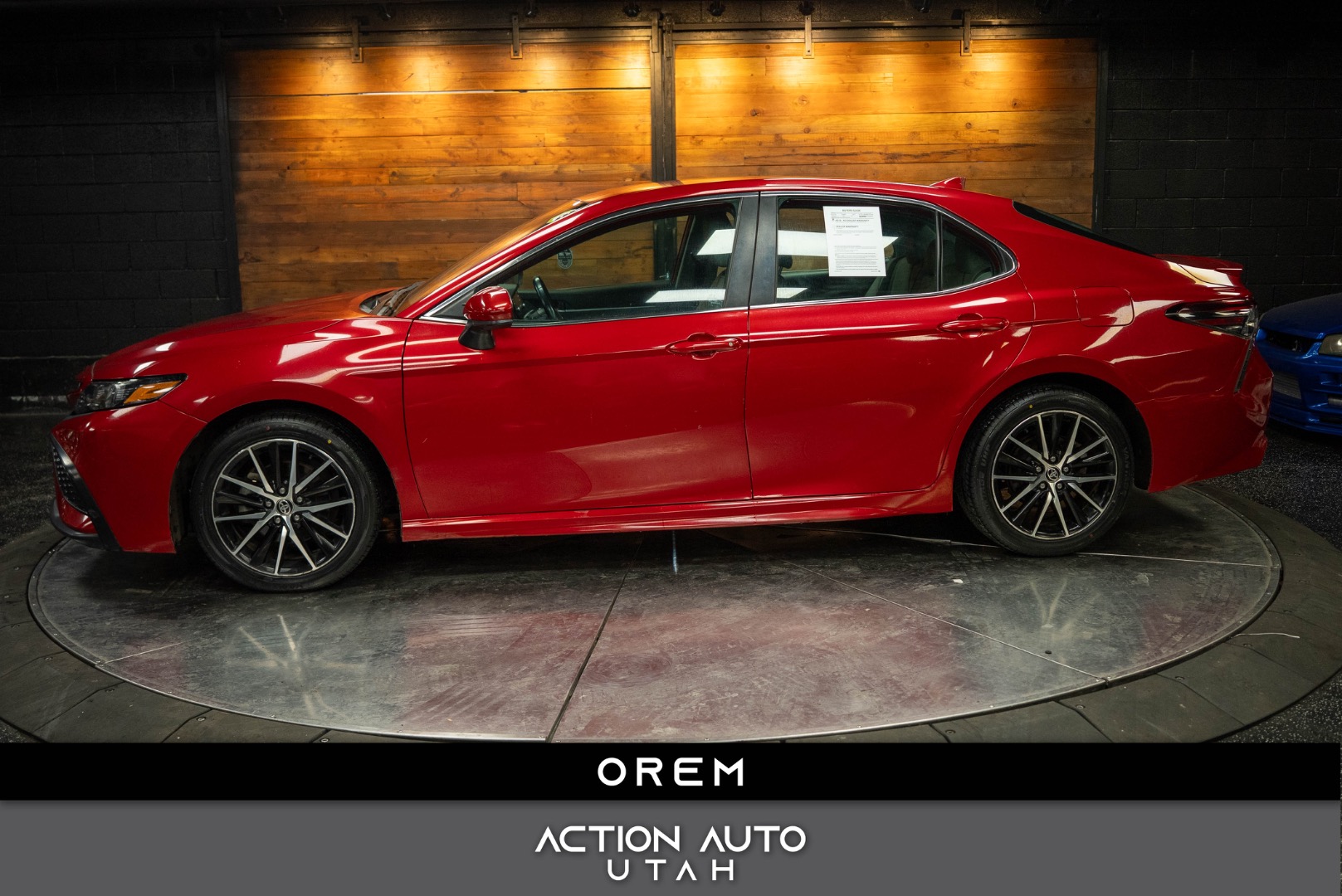 2021 Toyota Camry SE's photo