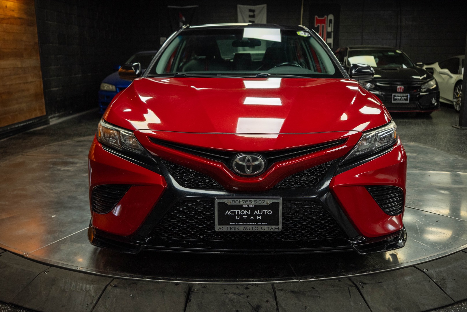 2020 Toyota Camry TRD photo 2