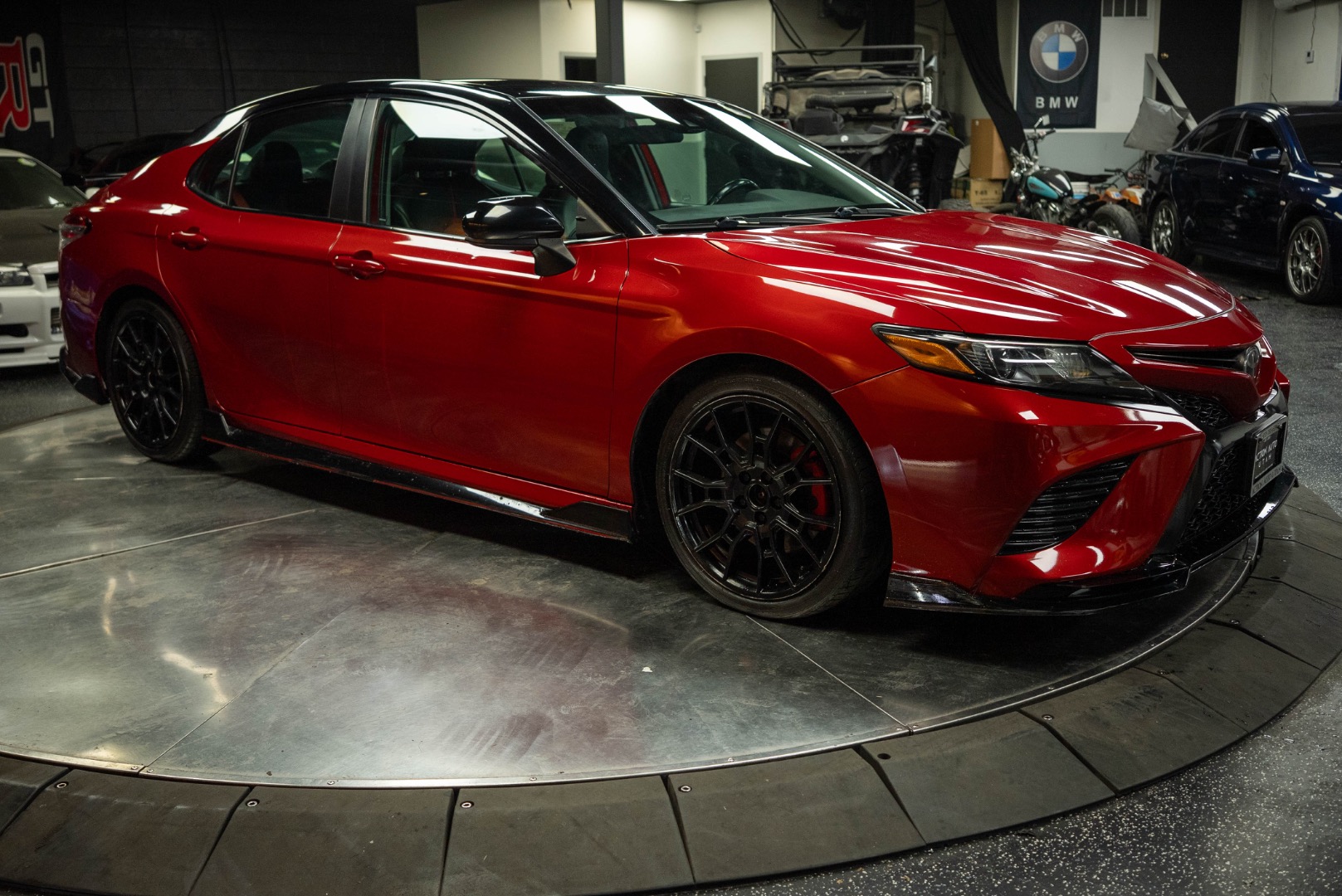 2020 Toyota Camry TRD photo 4