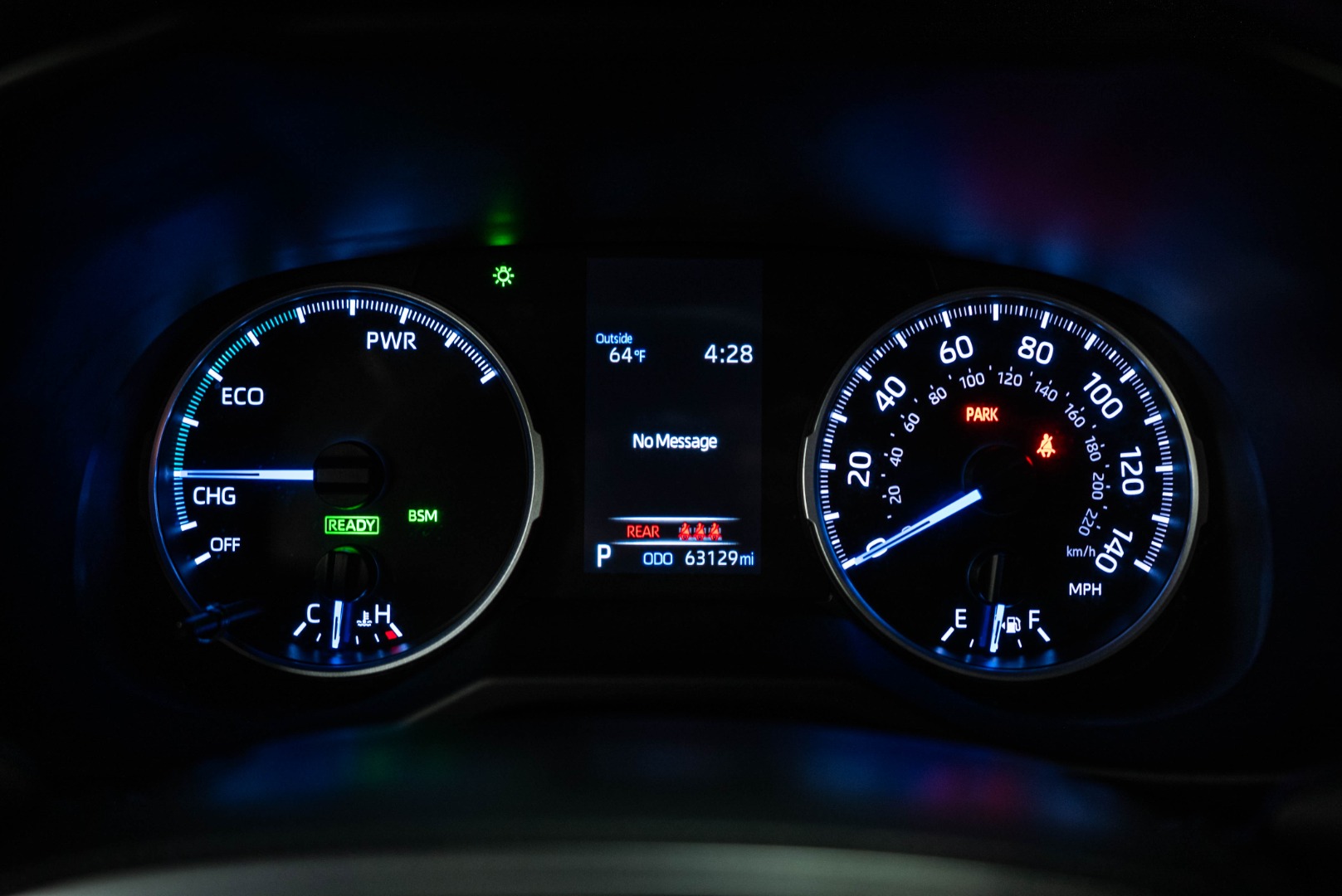 2021 Toyota RAV4 Hybrid XLE Premium photo 18