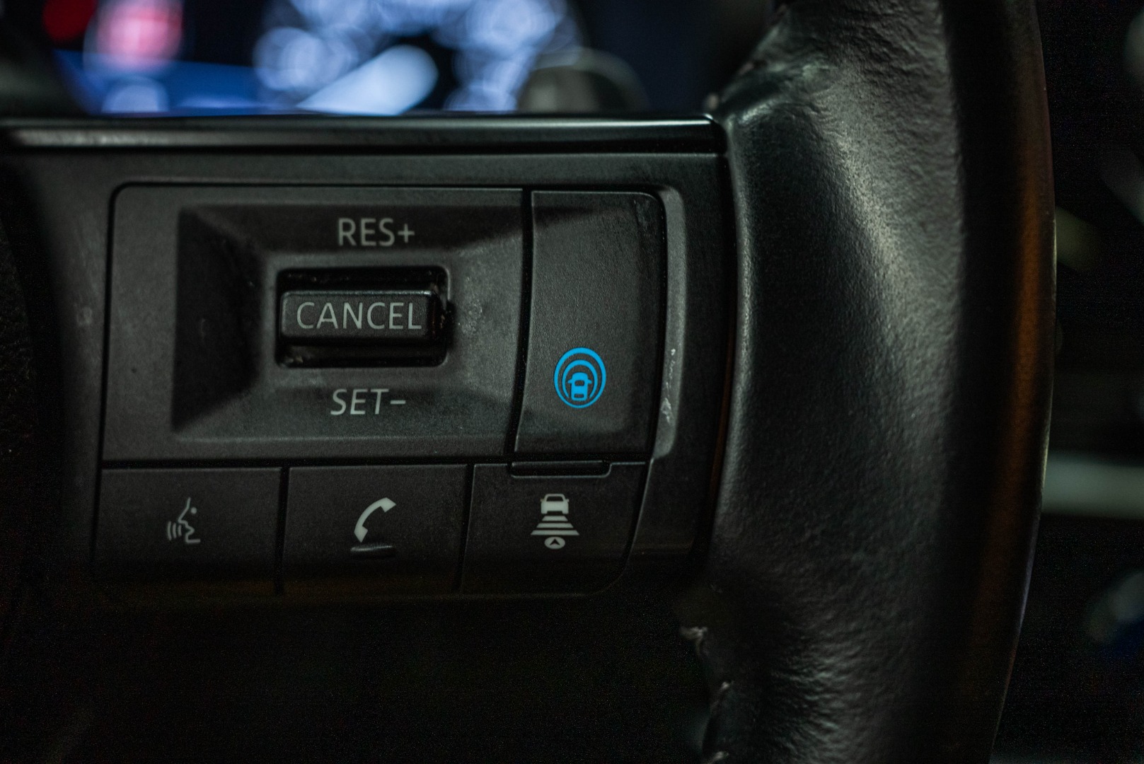2024 Nissan Pathfinder SV photo 19