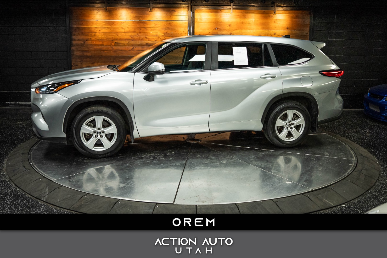 2023 Toyota Highlander XLE's photo