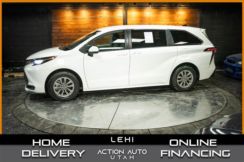 2024 TOYOTA SIENNA
