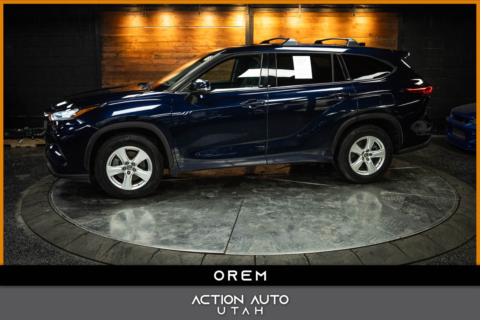 2020 Toyota Highlander LE