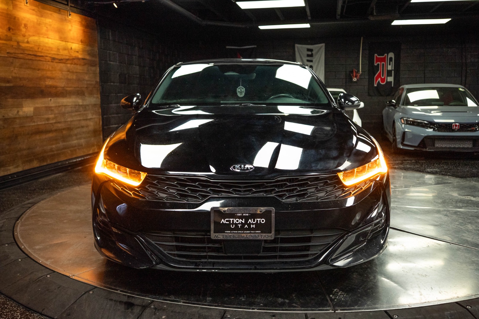 2021 Kia K5 GT-Line photo 3