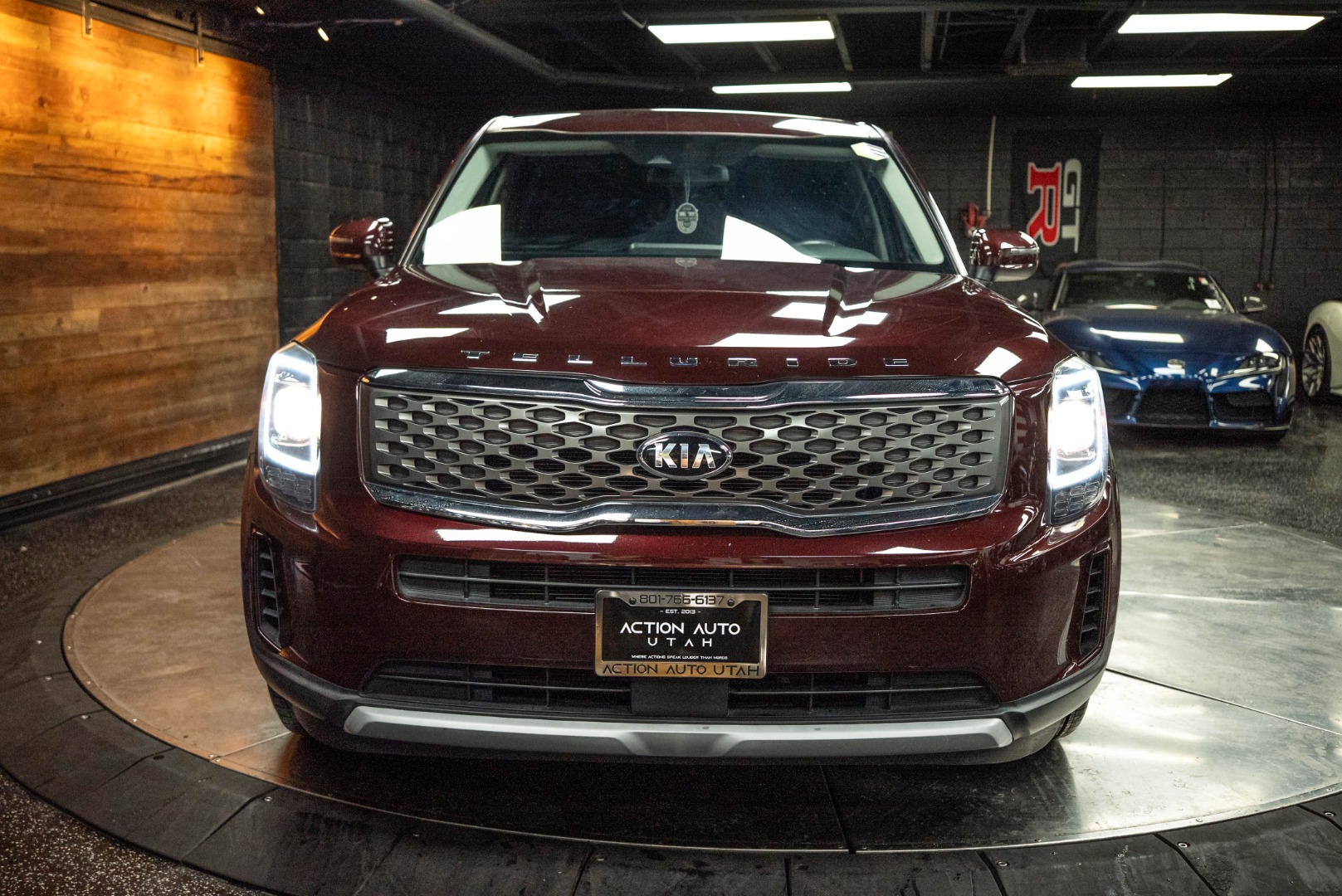 2021 Kia Telluride LX photo 4