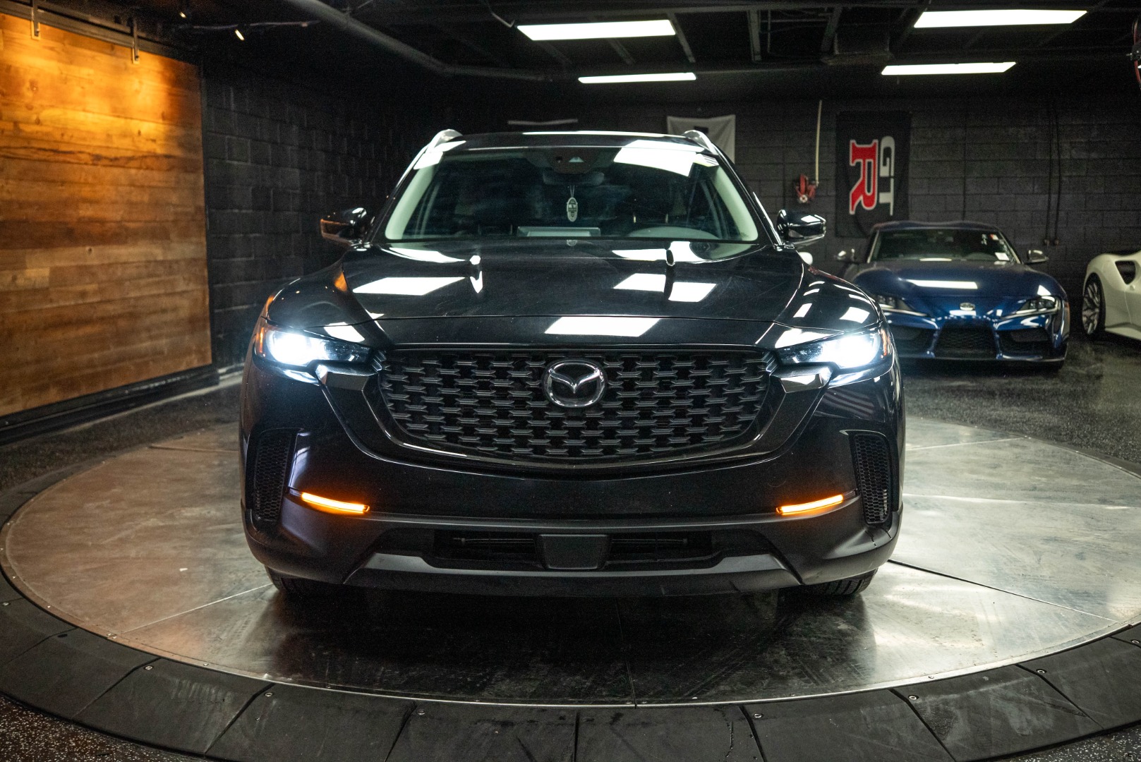 2024 Mazda CX-50 2.5 S Preferred photo 3