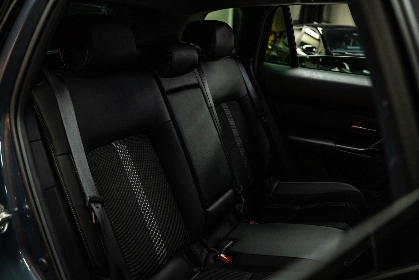 2024 Mazda CX-50 2.5 S Preferred photo 11