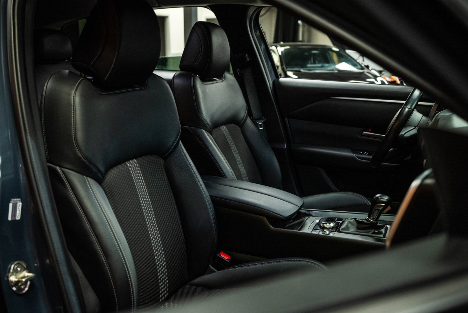 2024 Mazda CX-50 2.5 S Preferred photo 13
