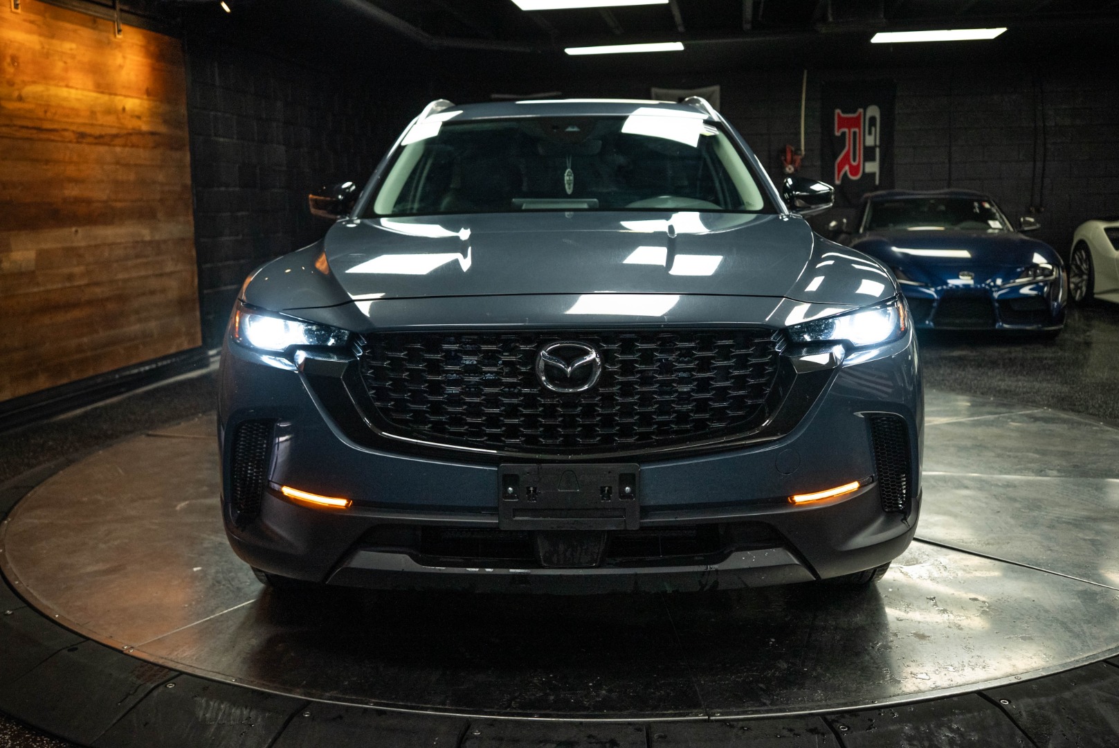 2024 Mazda CX-50 2.5 S Preferred photo 3