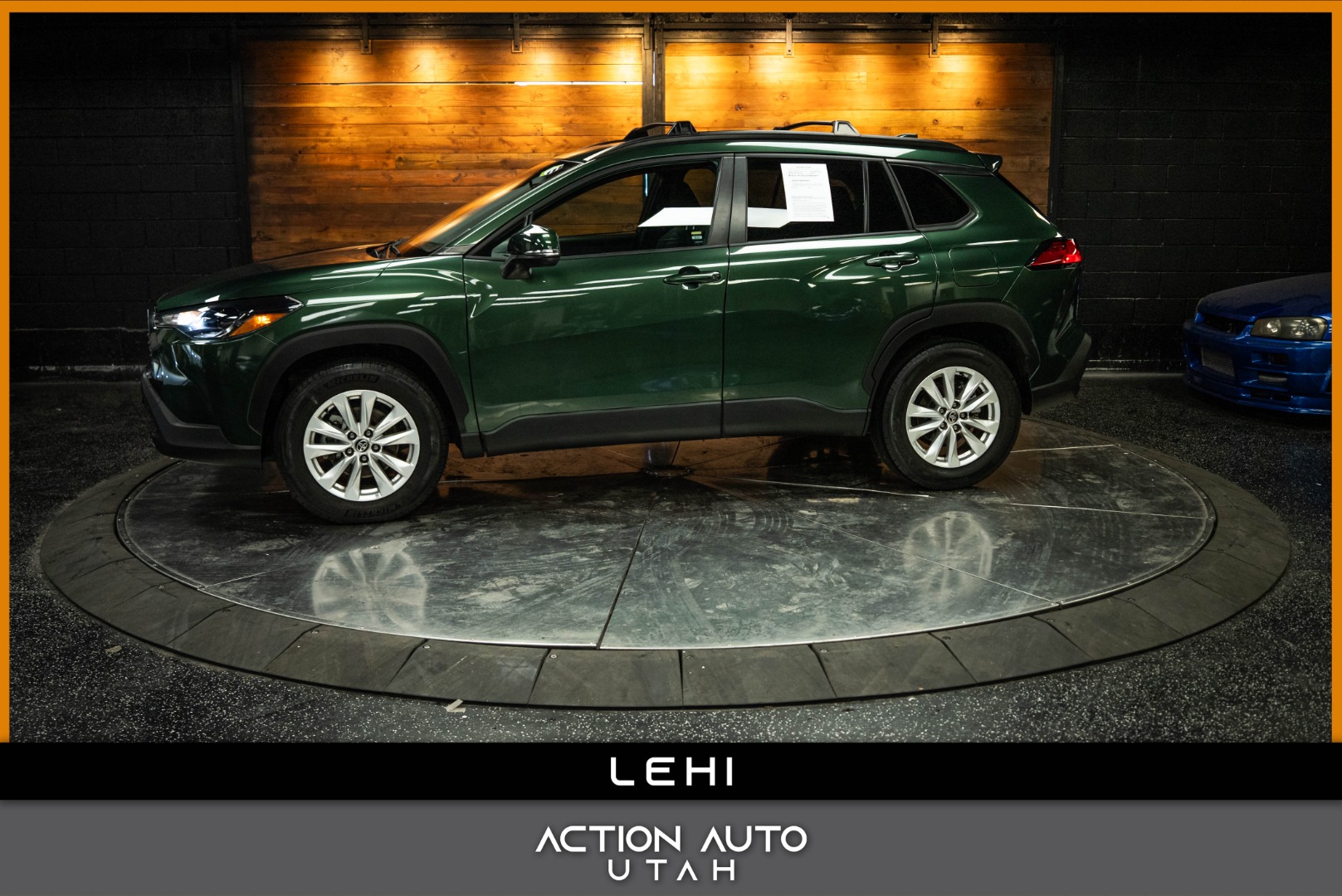 2022 Toyota Corolla Cross LE's photo