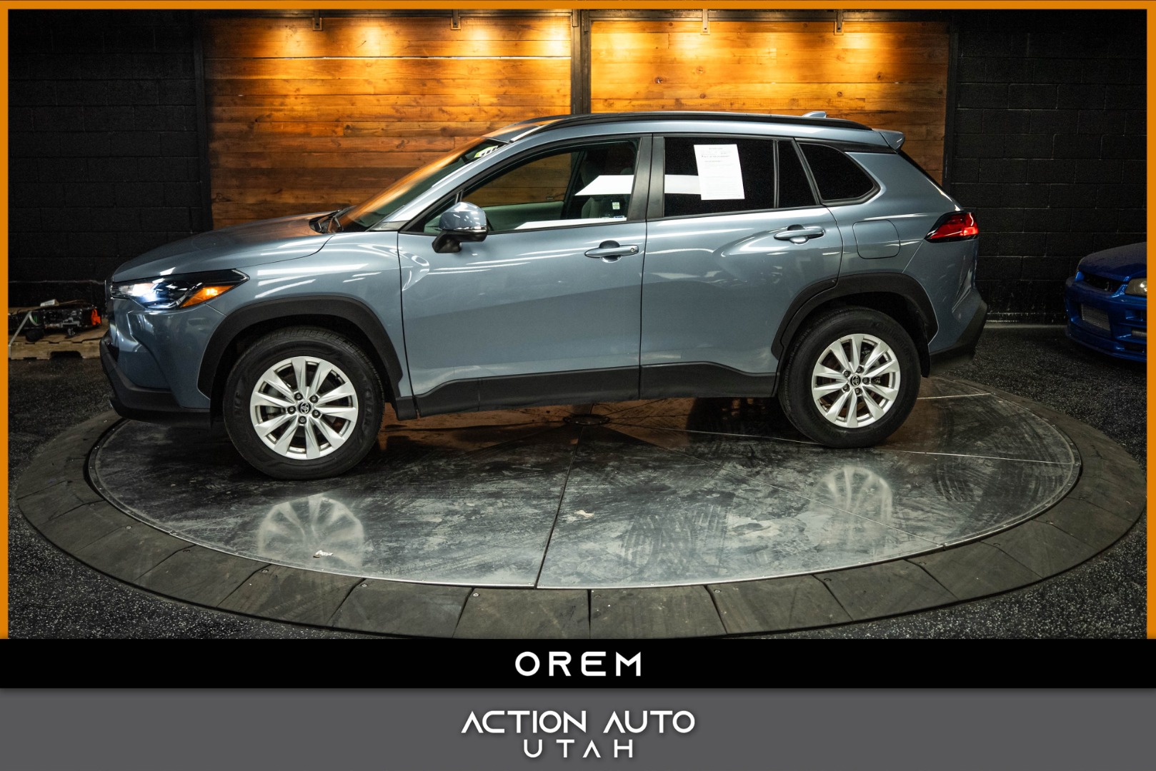 2023 Toyota Corolla Cross LE's photo