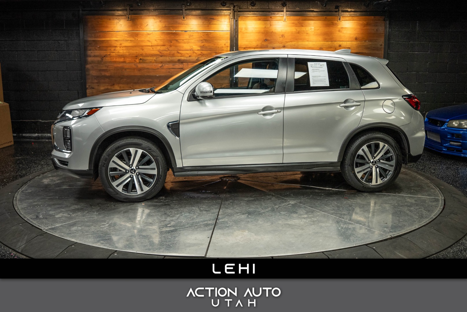 2024 Mitsubishi Outlander Sport SE's photo