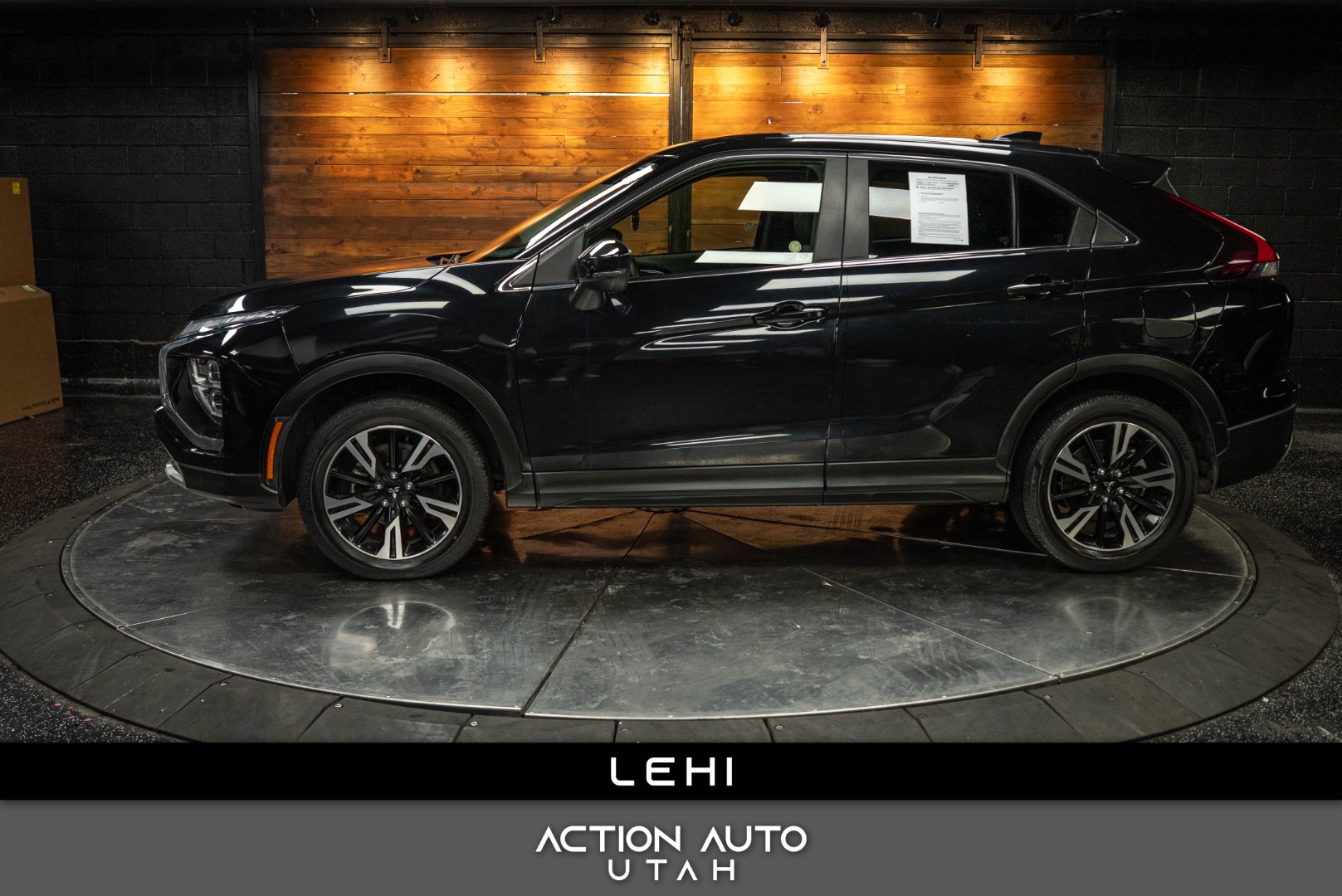 2024 Mitsubishi Eclipse Cross SE's photo