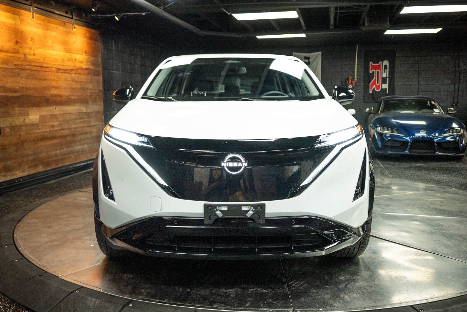 2024 Nissan ARIYA Engage photo 3
