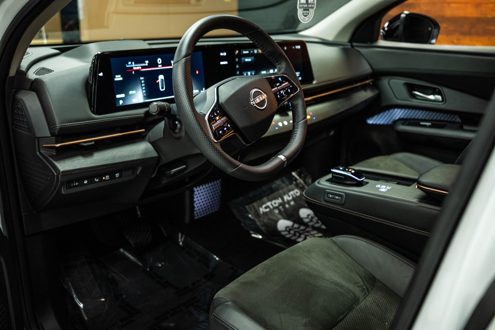 2024 Nissan ARIYA Engage photo 7