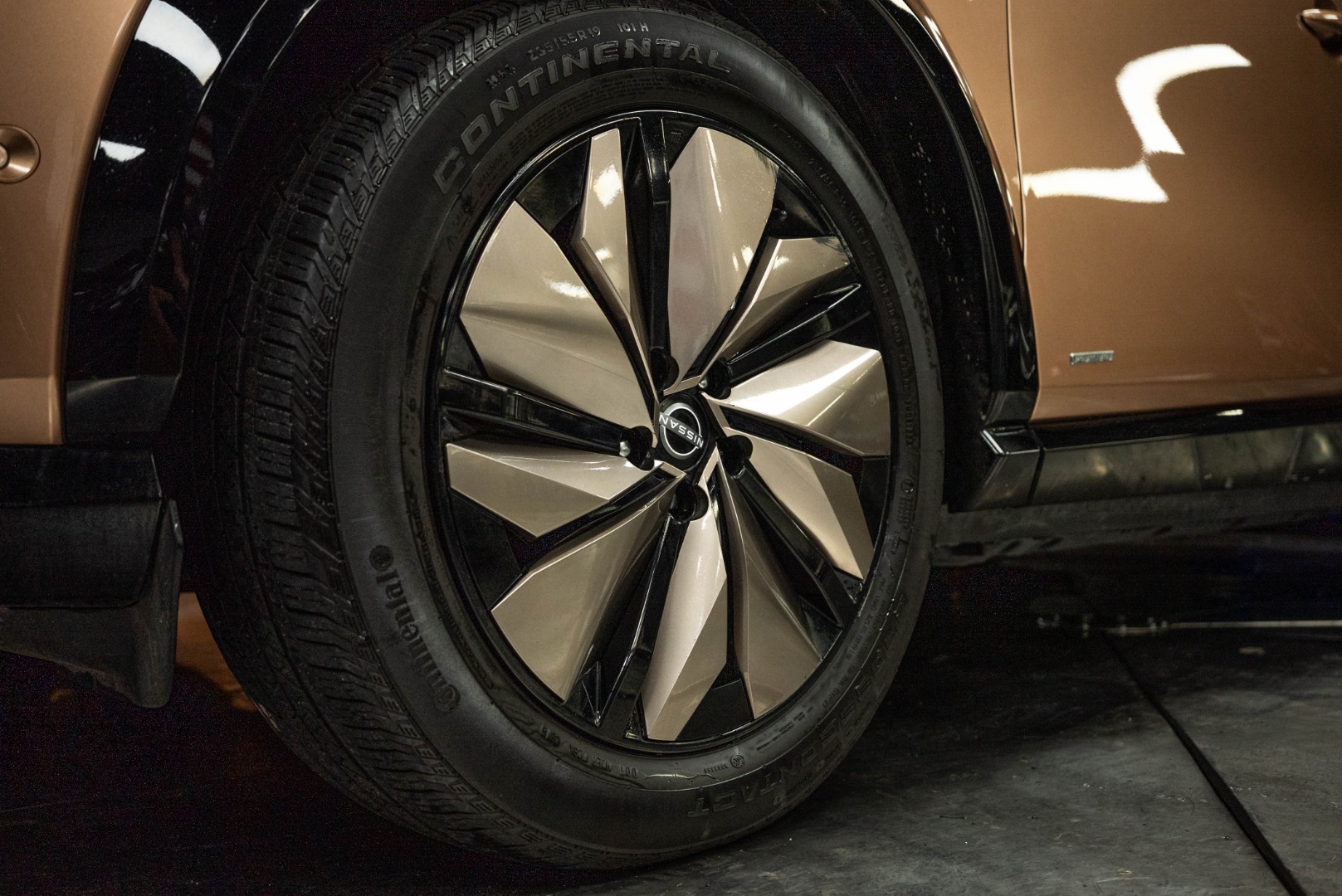 2023 Nissan ARIYA Premiere photo 3