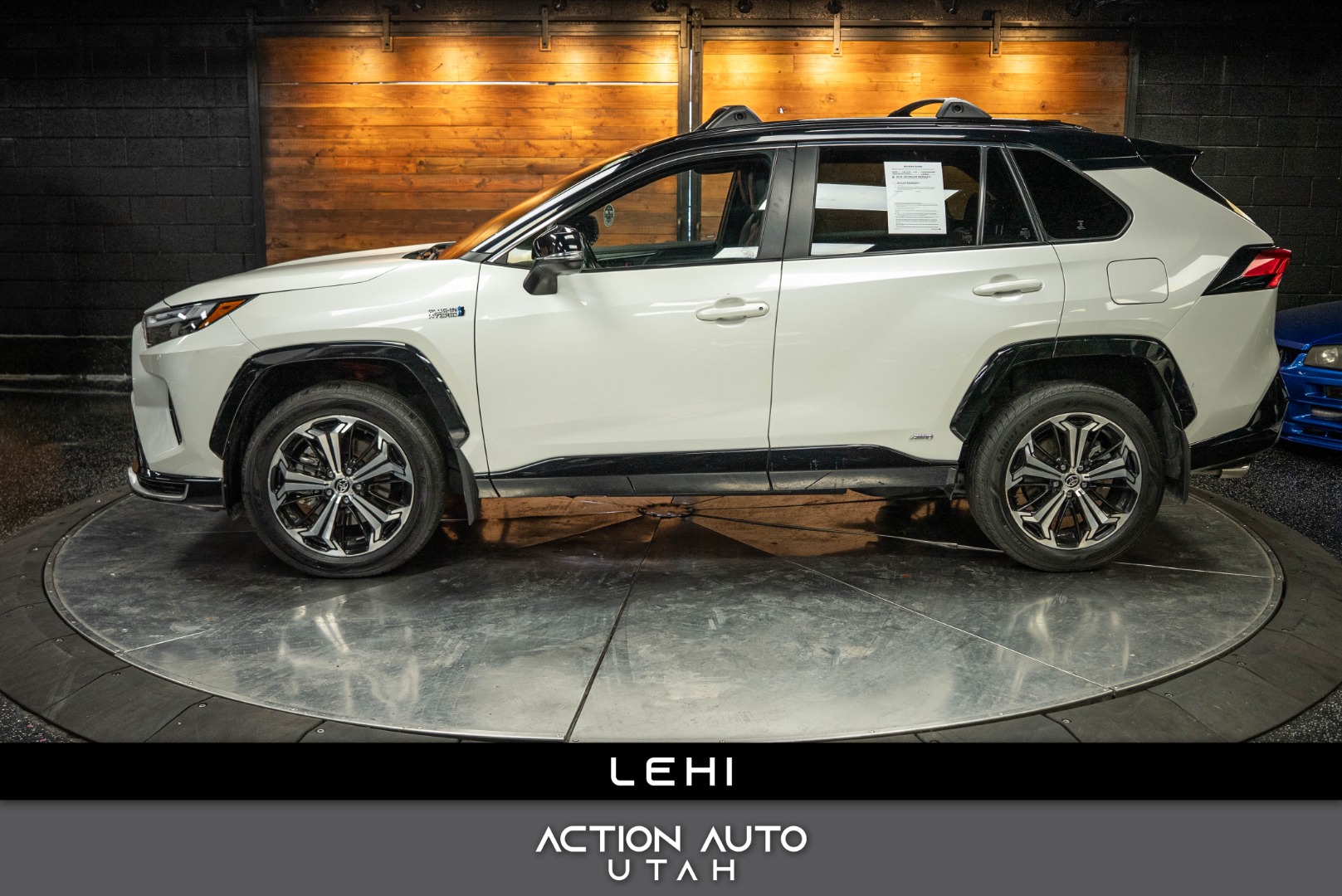 2022 Toyota RAV4 XSE's photo