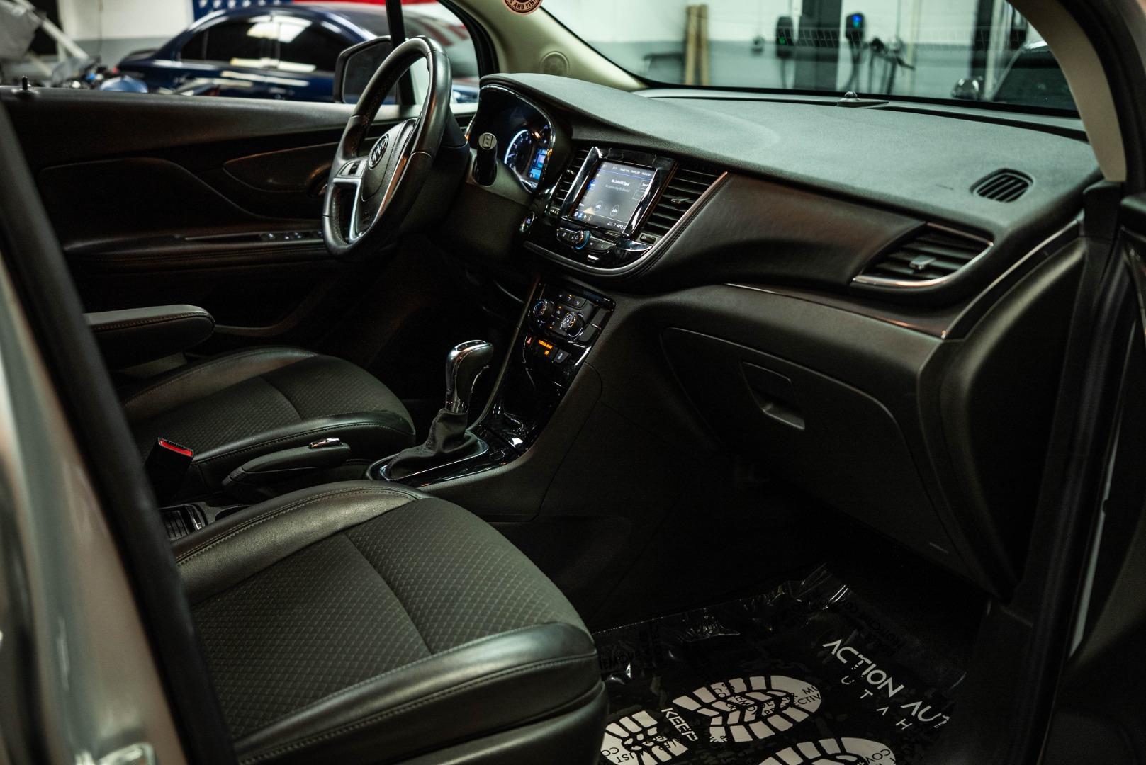 2022 Buick Encore Preferred photo 12