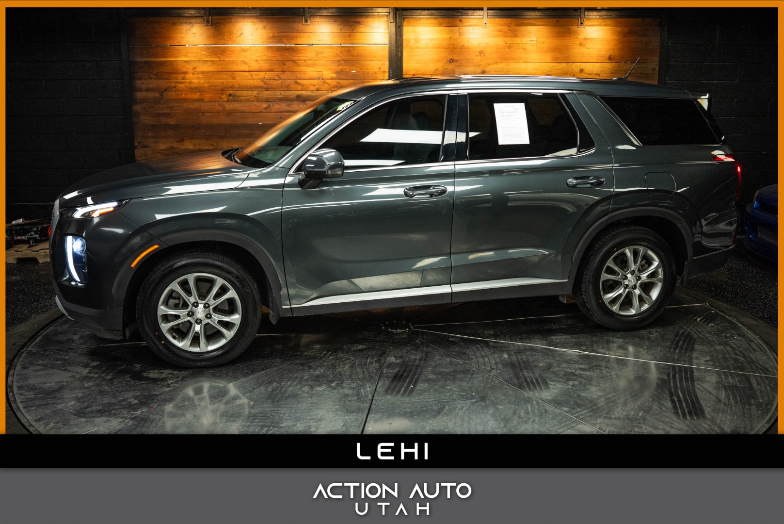 2022 Hyundai Palisade SE's photo