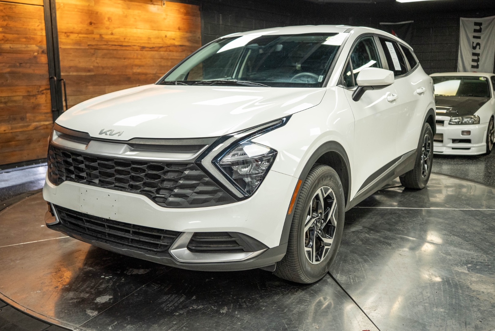 2023 Kia Sportage LX photo 2