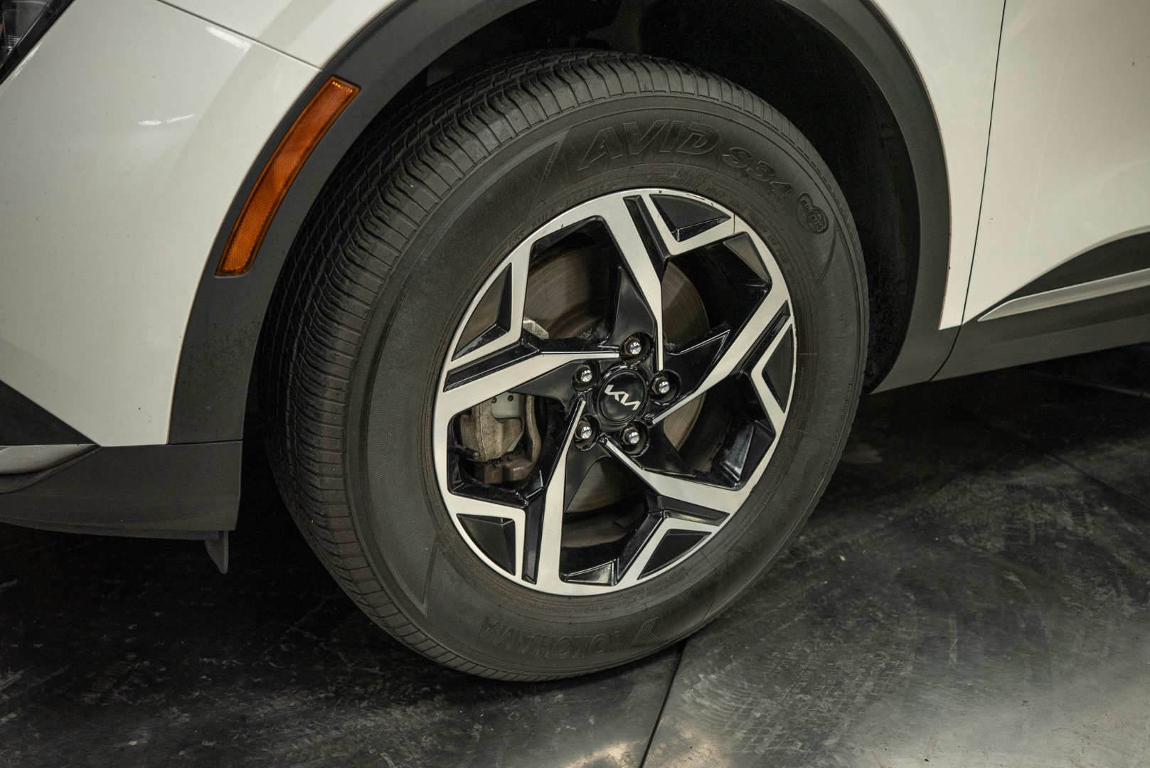2023 Kia Sportage LX photo 4