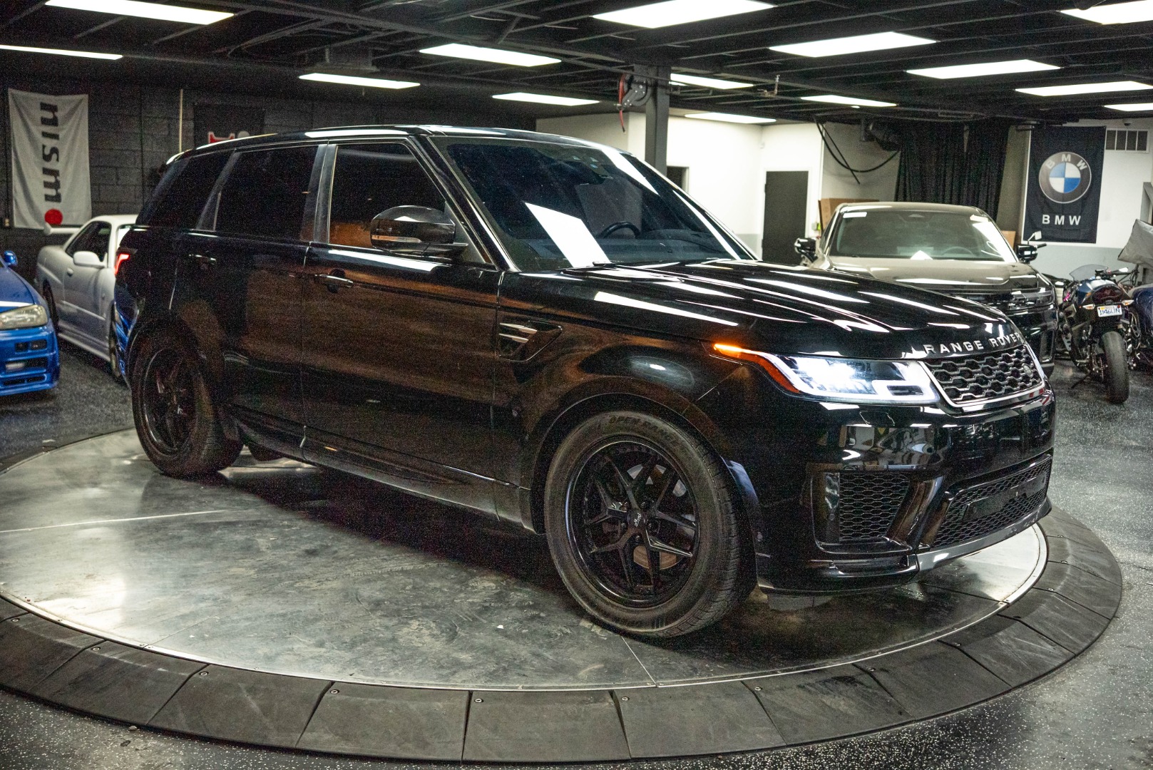 2018 Land Rover Range Rover Sport HSE photo 4
